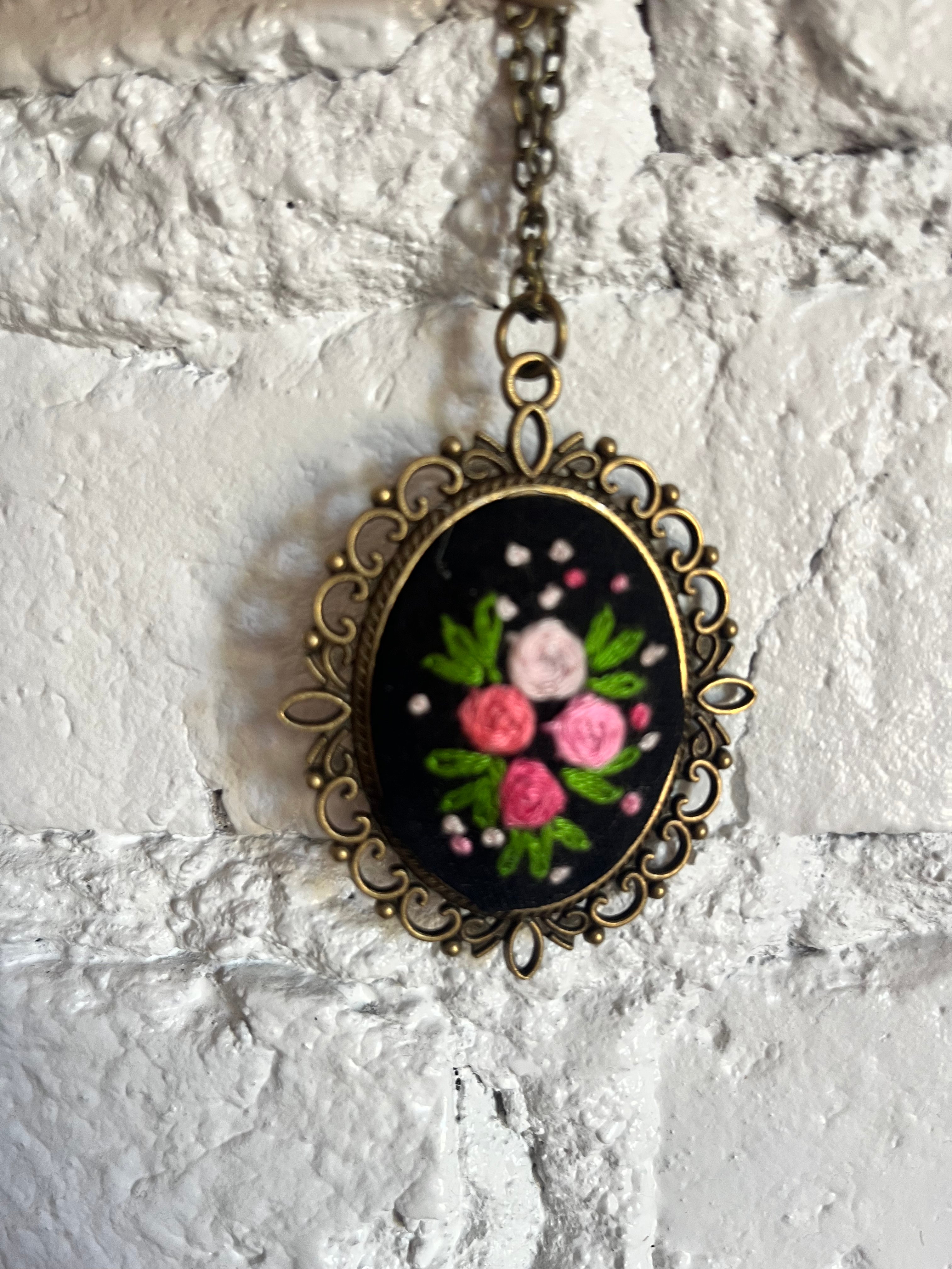 Mini Hand Stitched Embroidery with Chain
